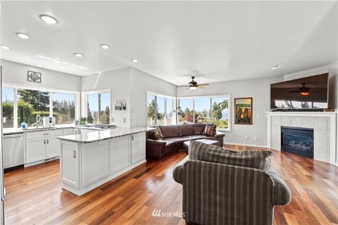 4823 Gardner Ave, Everett, WA 98203 photo 6