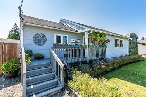 308 Calistoga St W, Orting, WA 98360 photo 3