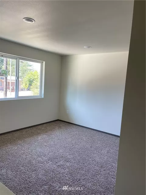 25409 34th Ave E, Spanaway, WA 98387 photo 9
