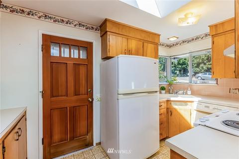 230 160th St SE, Bothell, WA 98012 photo 6