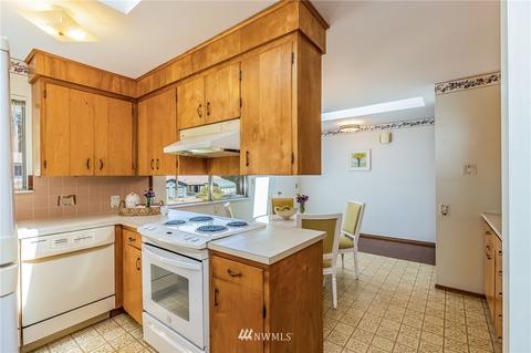 230 160th St SE, Bothell, WA 98012 photo 9