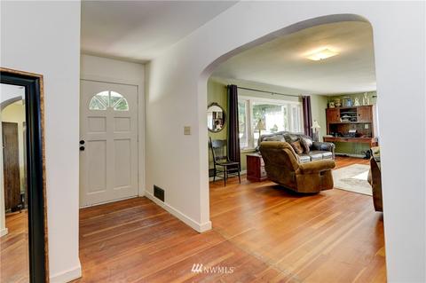 301 E Carson St, Centralia, WA 98531 photo 4