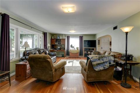 301 E Carson St, Centralia, WA 98531 photo 5