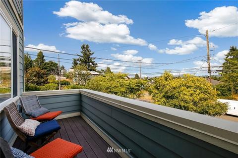 4507 33rd Ave S, Seattle, WA 98118 photo 2
