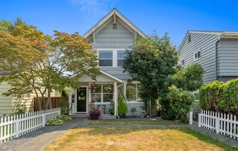 1917 Rucker Ave, Everett, WA 98201 photo 1