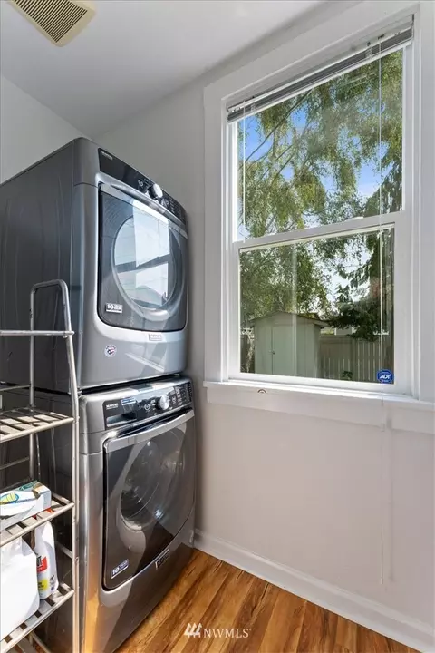 1917 Rucker Ave, Everett, WA 98201 photo 22