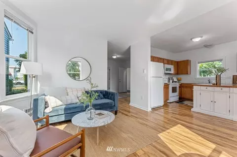1917 Rucker Ave, Everett, WA 98201 photo 3