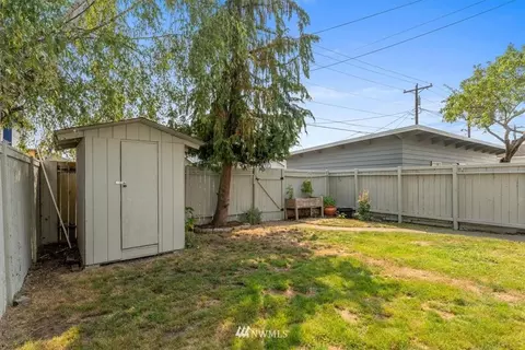 1917 Rucker Ave, Everett, WA 98201 photo 24