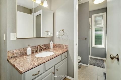 1912 169th Pl SE, Bothell, WA 98012 photo 16