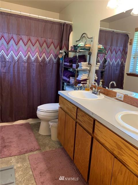 15809 66th St E, Sumner, WA 98390 photo 26