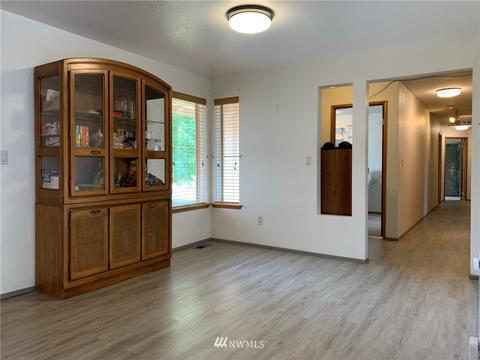15809 66th St E, Sumner, WA 98390 photo 5
