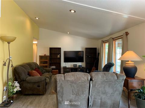 15809 66th St E, Sumner, WA 98390 photo 10