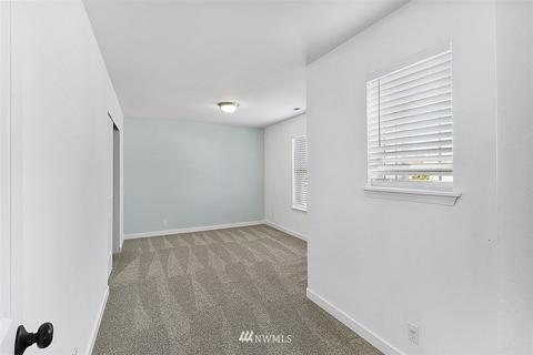 1114 Daffodil Ave NE, Orting, WA 98360 photo 22