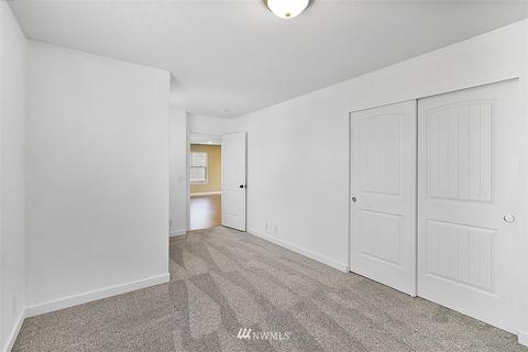 1114 Daffodil Ave NE, Orting, WA 98360 photo 24