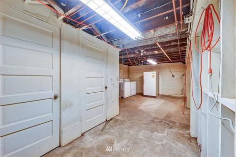 2408 Broadway E, Seattle, WA 98102 photo 19