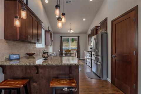 4012 201st St E, Spanaway, WA 98387 photo 7