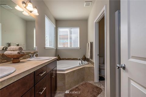 4012 201st St E, Spanaway, WA 98387 photo 9