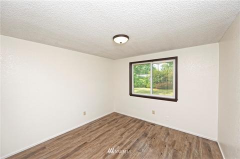 803 Calistoga Ct SW, Orting, WA 98360 photo 16