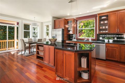 2515 E Spring St, Seattle, WA 98122 photo 9