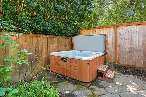 2515 E Spring St, Seattle, WA 98122 photo 34