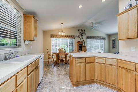 23808 Lake Dr W, Bothell, WA 98021 photo 15