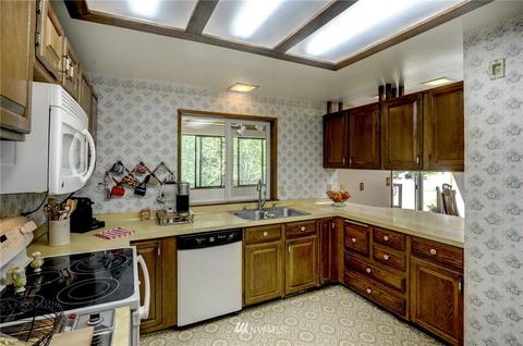 23411 Locust Way, Bothell, WA 98021 photo 9