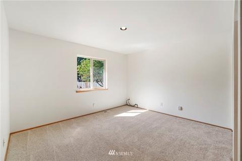 37404 W Lake Walker Dr, Enumclaw, WA 98022 photo 17