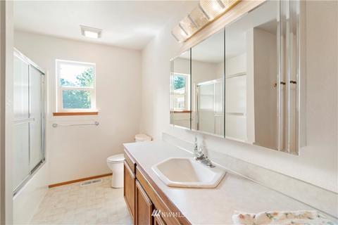 37404 W Lake Walker Dr, Enumclaw, WA 98022 photo 19