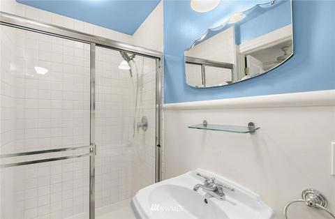 117 18th Ave E, Seattle, WA 98112 photo 25