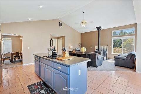 27412 168th Avenue Ct E, Orting, WA 98360 photo 15