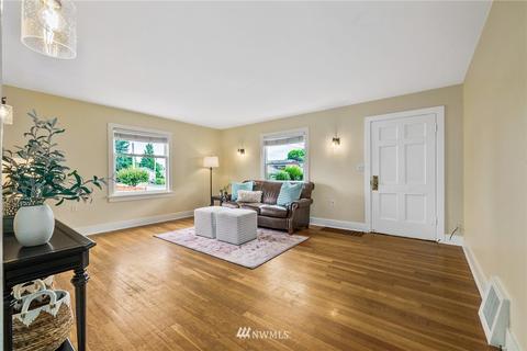 2266 Cinkovich St, Enumclaw, WA 98022 photo 4