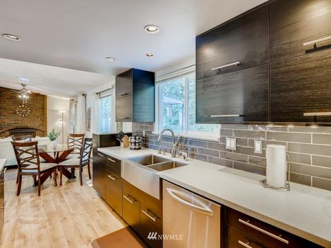 212 225th Pl SE, Bothell, WA 98021 photo 9