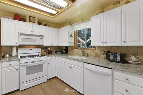 411 Train St SE, Orting, WA 98360 photo 22