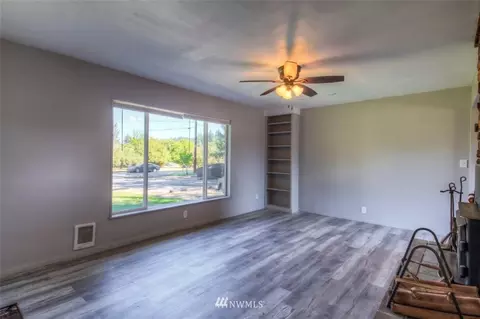28315 SE 451st St, Enumclaw, WA 98022 photo 10