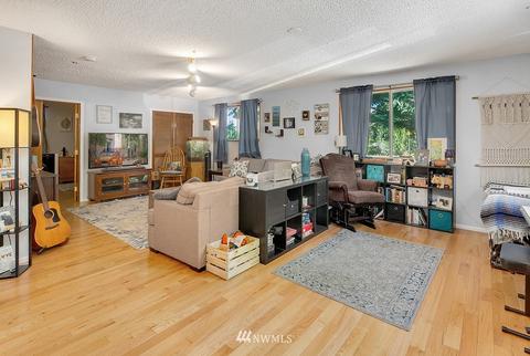 12008 Gibson Rd, Everett, WA 98204 photo 10