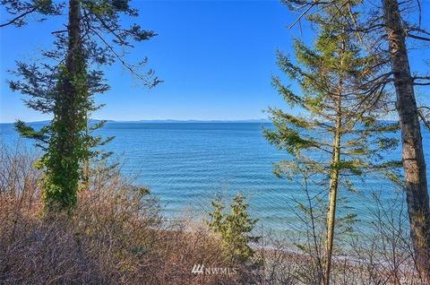 8315 Semiahmoo Dr, Blaine, WA 98230