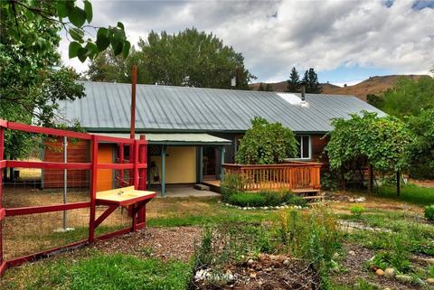112 Borchard Ln, Twisp, WA 98856 photo 2