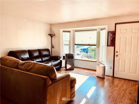 8829 9th Pl W, Everett, WA 98204 photo 4