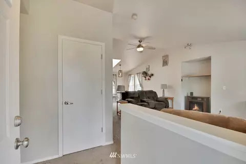25009 36th Ave E, Spanaway, WA 98387 photo 12