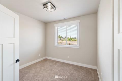 2714 Wyrick Ct, Enumclaw, WA 98022 photo 11