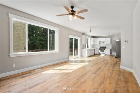 20529 195th Avenue Ct E, Orting, WA 98360 photo 8