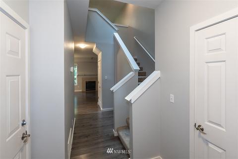 18930 Bothell Everett Hwy #L103, Bothell, WA 98012 photo 2