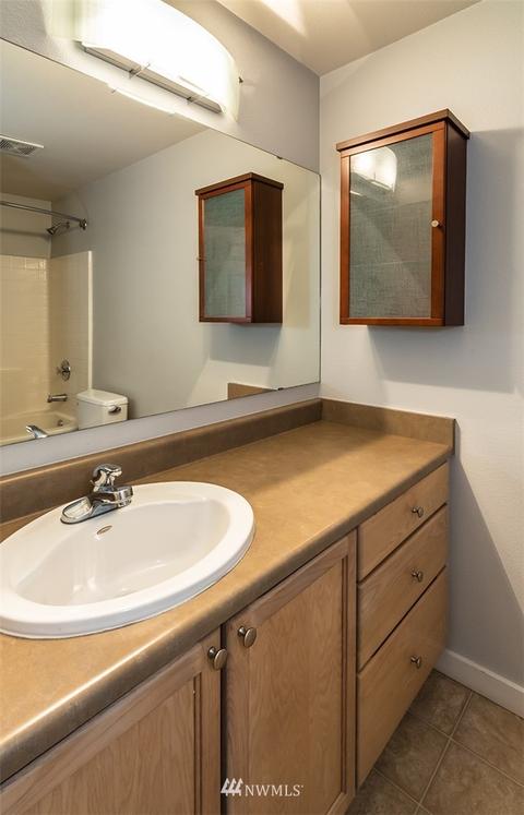 18930 Bothell Everett Hwy #L103, Bothell, WA 98012 photo 14
