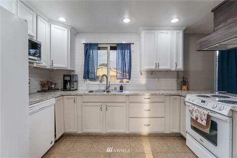 17113 20th Ave E, Spanaway, WA 98387 photo 11