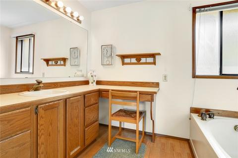 912 243rd St SW, Bothell, WA 98021 photo 25