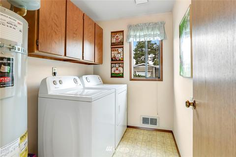 912 243rd St SW, Bothell, WA 98021 photo 31