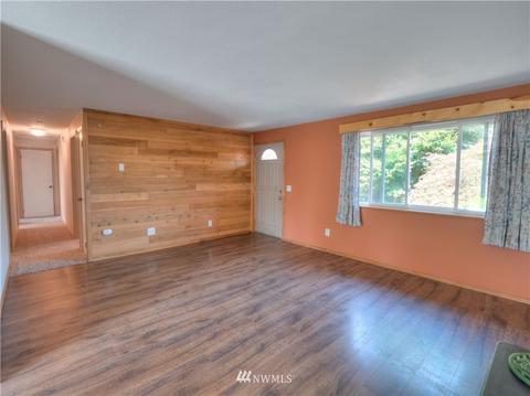 2960 Sun Mountain Dr, Enumclaw, WA 98022 photo 3