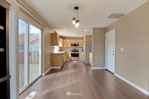 18618 17th Ave E, Spanaway, WA 98387 photo 6