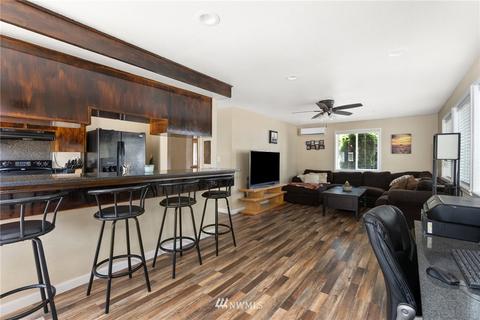 1025 E St, Centralia, WA 98531 photo 5
