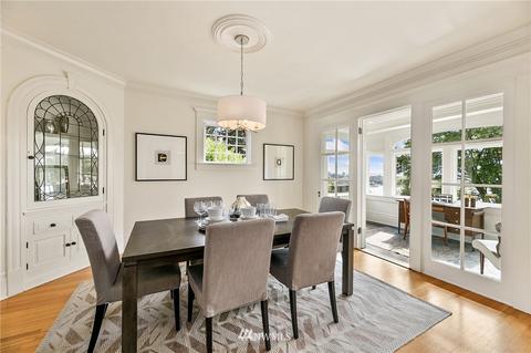 907 E Howe St, Seattle, WA 98102 photo 8